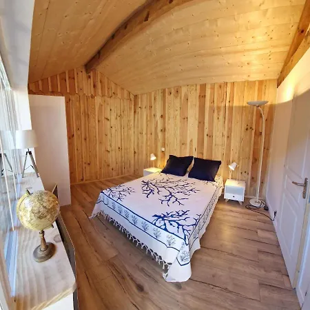 Bagatelle A 300m De La Centrale, 3