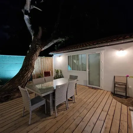 Prázdninový dům Villa Bagatelle, Climatisee, A 300M De La Plage Centrale, 3 Chambres *